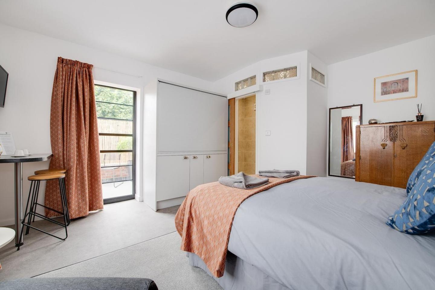 Ferryman Apartments By Places To Be Portsmouth Buitenkant foto