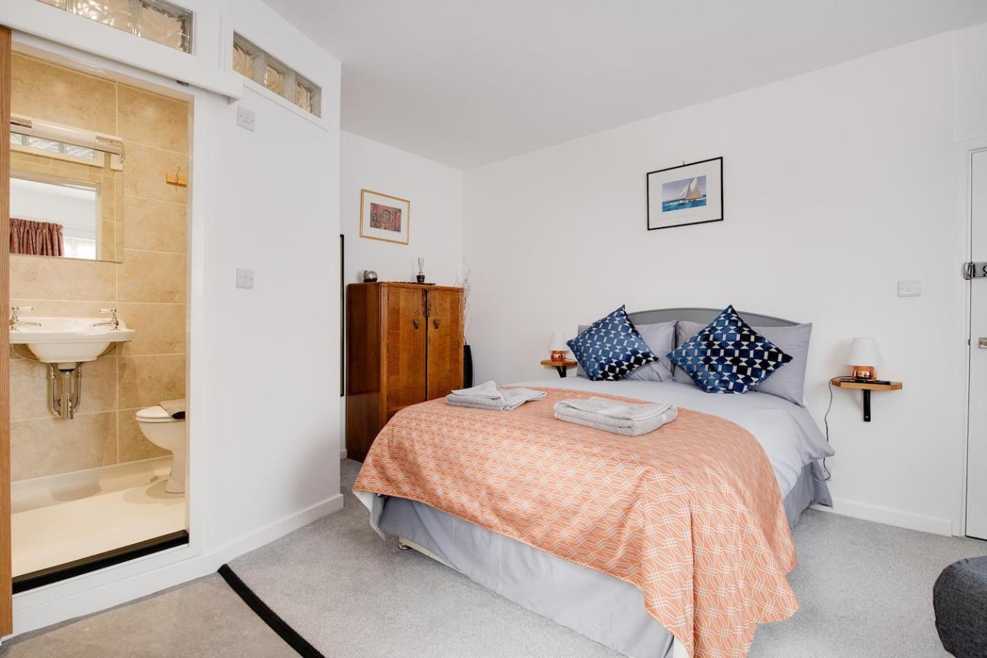 Ferryman Apartments By Places To Be Portsmouth Buitenkant foto