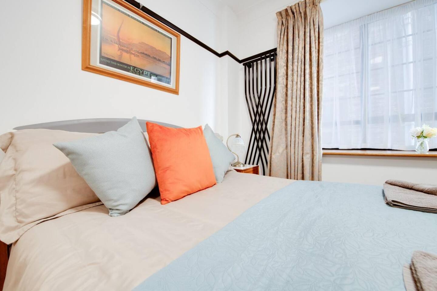 Ferryman Apartments By Places To Be Portsmouth Buitenkant foto